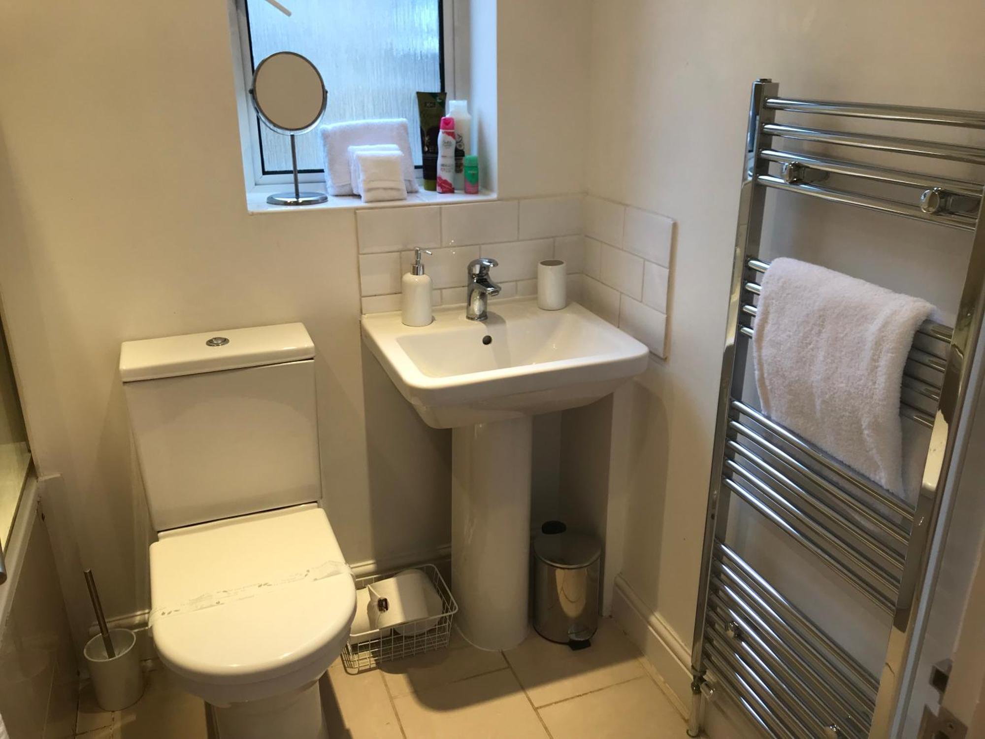 Charming Flat Centrally Located لندن المظهر الخارجي الصورة